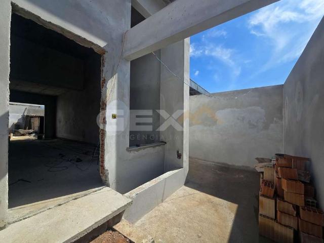 Casa / Sobrado para Venda em Divinópolis/MG Jardim Alterosa 3 Quartos