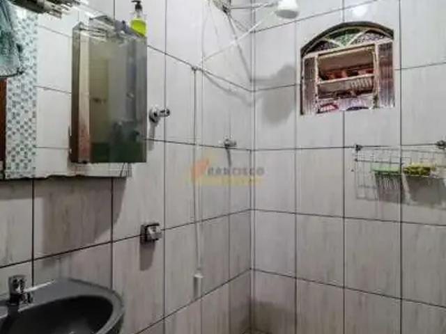 Casa / Sobrado para Venda em Divinópolis/MG Jardim das Acácias 4 Quartos