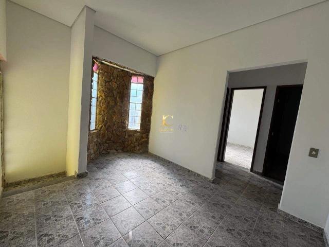 Casa / Sobrado para Venda em Divinópolis/MG Jardim das Acácias 3 Quartos