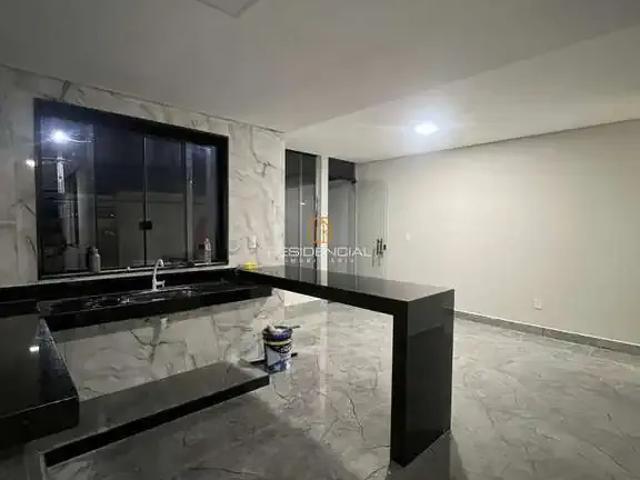 Casa / Sobrado para Venda em Divinópolis/MG Jardinópolis 3 Quartos