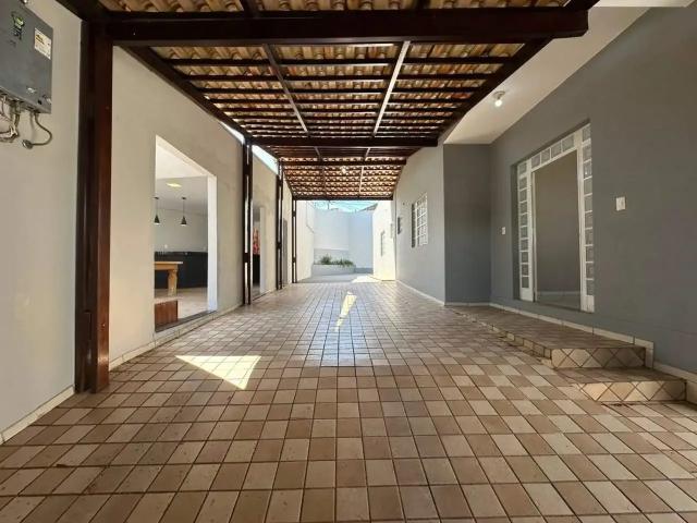 Casa / Sobrado para Venda em Divinópolis/MG Residencial Doutor Walchir Resende Costa