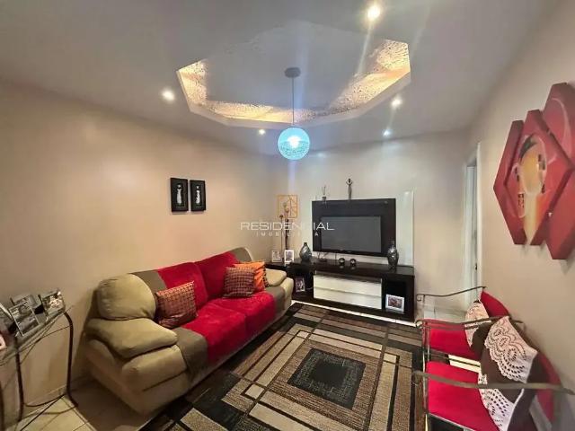 Casa / Sobrado para Venda em Divinópolis/MG São João de Deus 3 Quartos