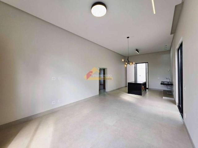Casa / Sobrado para Venda em Divinópolis/MG São José 3 Quartos