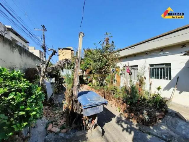 Casa / Sobrado para Venda em Divinópolis/MG São José 3 Quartos
