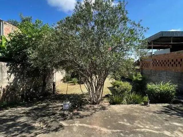 Casa / Sobrado para Venda em Divinópolis/MG São José 3 Quartos