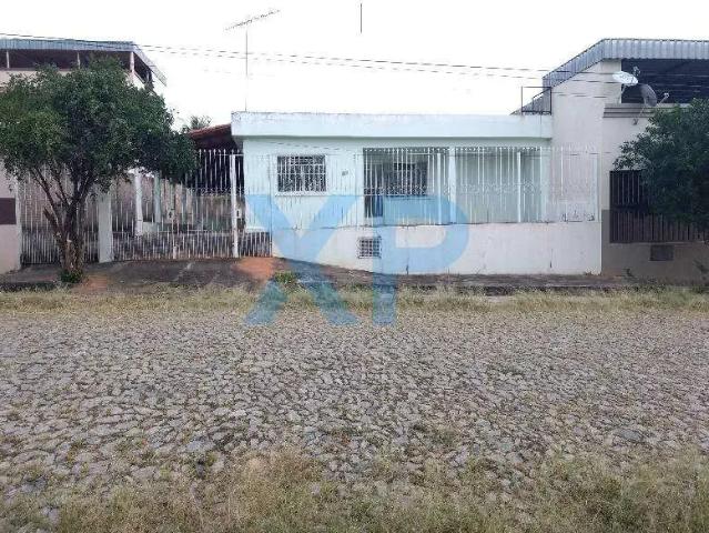 Casa / Sobrado para Venda em Divinópolis/MG São Judas Tadeu 2 Quartos