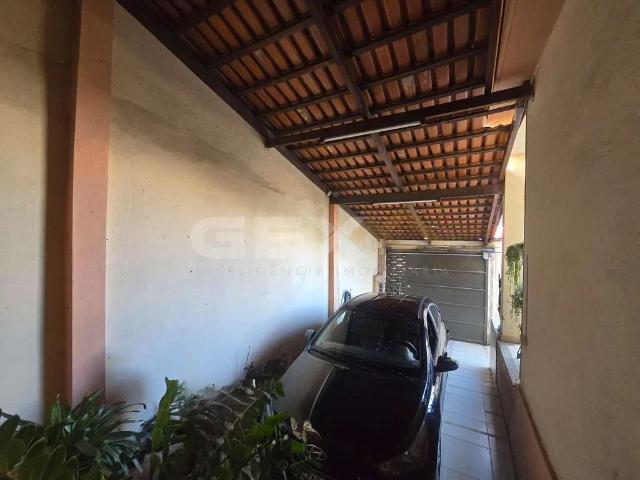 Casa / Sobrado para Venda em Divinópolis/MG São Judas Tadeu 3 Quartos