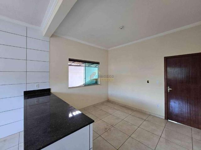Casa / Sobrado para Venda em Divinópolis/MG São Luís 3 Quartos