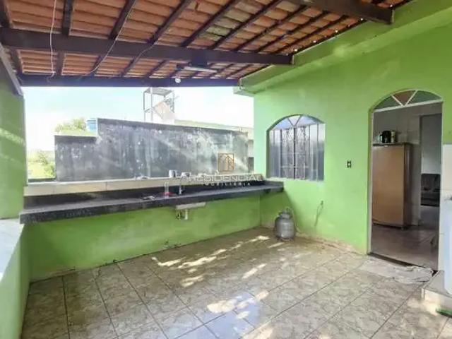 Casa / Sobrado para Venda em Divinópolis/MG São Roque 3 Quartos