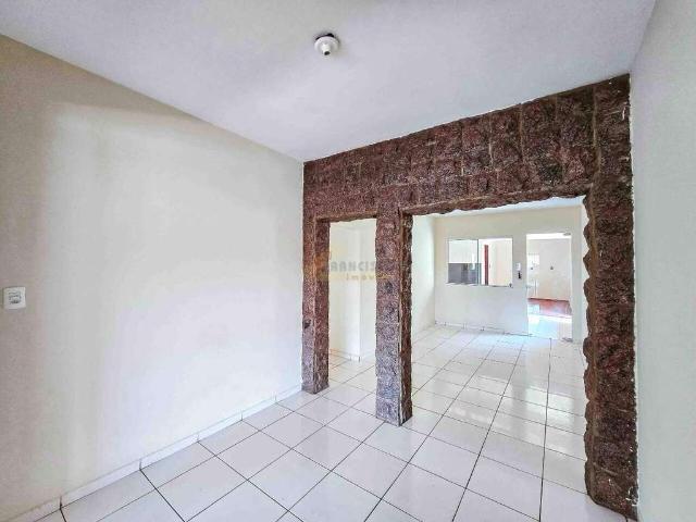 Casa / Sobrado para Venda em Divinópolis/MG Santa Tereza 4 Quartos