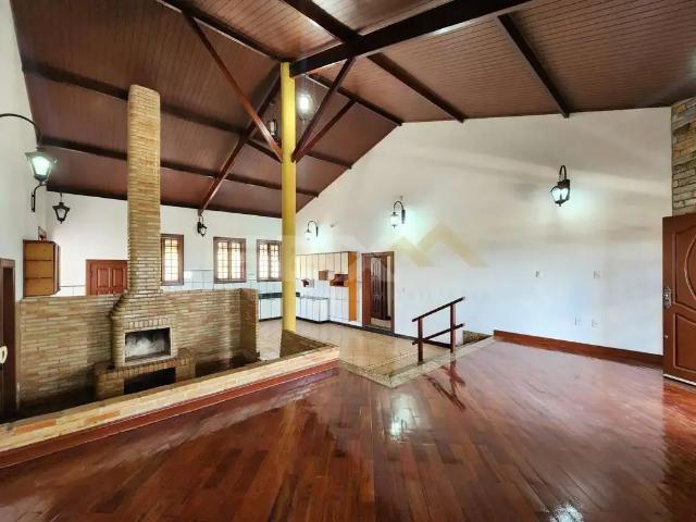 Casa / Sobrado para Venda em Divinópolis/MG Santo Antônio dos Campos 4 Quartos