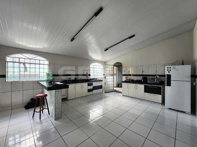Casa / Sobrado para Venda em Divinópolis/MG Serra Verde 5 Quartos