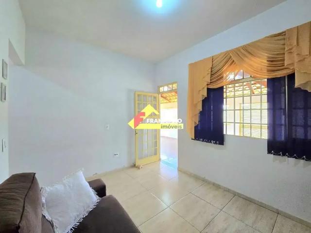 Casa / Sobrado para Venda em Divinópolis/MG Tietê 3 Quartos