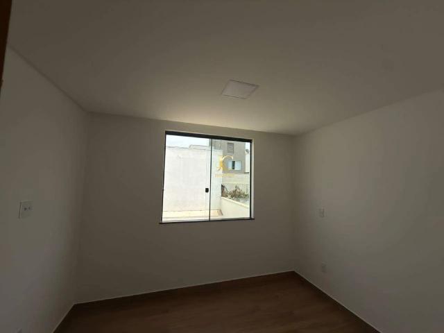 Casa / Sobrado para Venda em Divinópolis/MG Vila Romana 3 Quartos