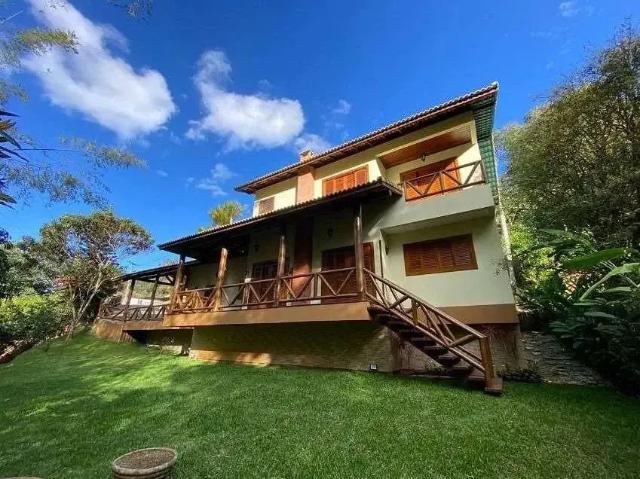 Casa / Sobrado para Venda em Domingos Martins/ES Centro 4 Quartos