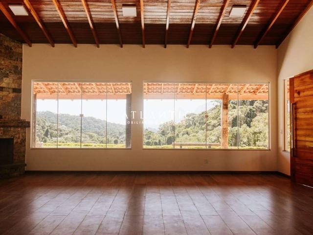 Casa / Sobrado para Venda em Domingos Martins/ES Pedra Azul 4 Quartos