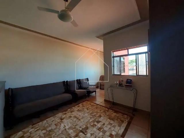 Casa / Sobrado para Venda em Dumont/SP Centro 3 Quartos