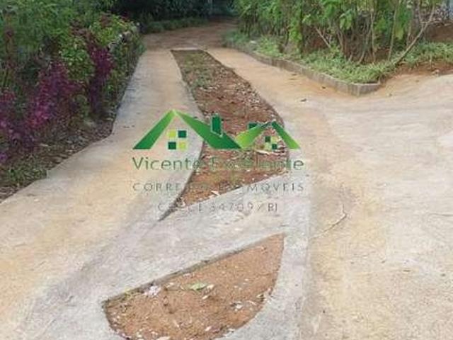 Casa / Sobrado para Venda em Duas Barras/RJ Monnerat 4 Quartos