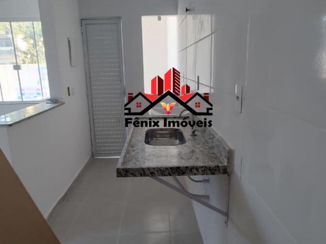 Casa / Sobrado para Venda em Duque de Caxias/RJ Taquara 2 Quartos