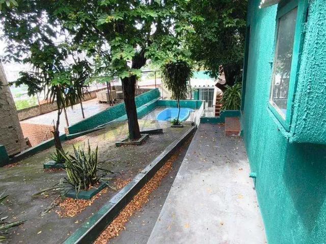Casa / Sobrado para Venda em Duque de Caxias/RJ Itatiaia 4 Quartos