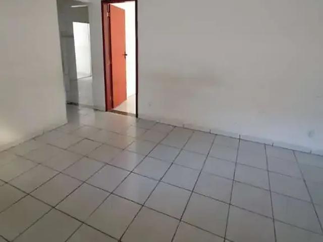 Casa / Sobrado para Venda em Duque de Caxias/RJ Vila Leopoldina 2 Quartos