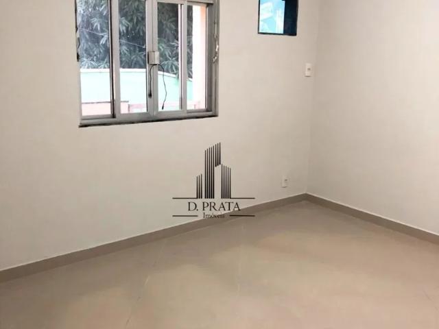 Casa / Sobrado para Venda em Duque de Caxias/RJ Vila Leopoldina 2 Quartos