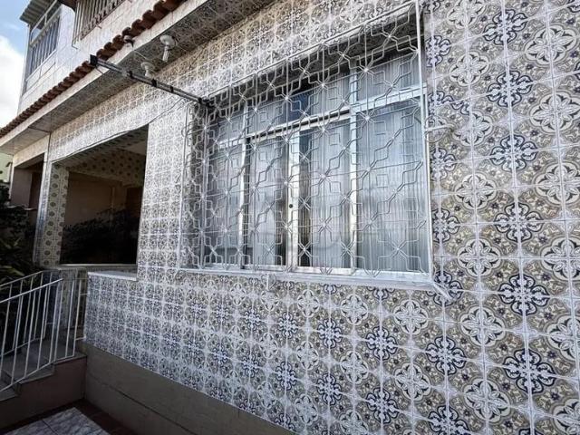 Casa / Sobrado para Venda em Duque de Caxias/RJ Vila São Luís 2 Quartos