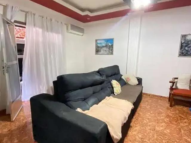 Casa / Sobrado para Venda em Duque de Caxias/RJ Vila Santa Cruz 3 Quartos