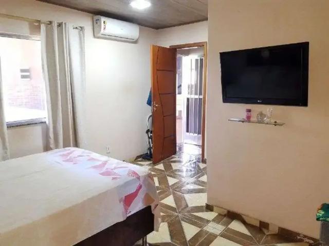 Casa / Sobrado para Venda em Duque de Caxias/RJ Vila Sarapuí 4 Quartos