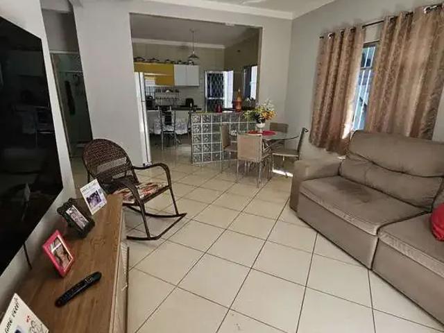 Casa / Sobrado para Venda em Duque de Caxias/RJ Chácaras Arcampo 3 Quartos
