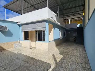 Casa / Sobrado para Venda em Duque de Caxias/RJ Chácaras Arcampo 3 Quartos