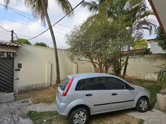 Casa / Sobrado para Venda em Duque de Caxias/RJ Chácaras Rio Petrópolis 2 Quartos