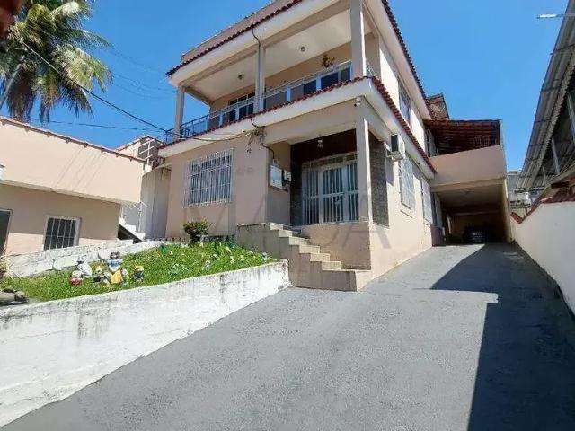 Casa / Sobrado para Venda em Duque de Caxias/RJ Jardim Olavo Bilac 3 Quartos