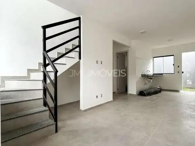 Casa / Sobrado para Venda em Duque de Caxias/RJ Jardim Primavera 2 Quartos