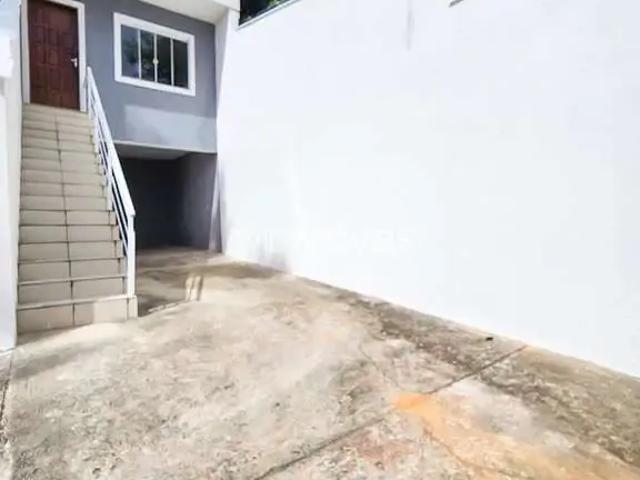 Casa / Sobrado para Venda em Duque de Caxias/RJ Jardim Primavera 2 Quartos