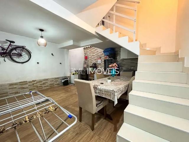 Casa / Sobrado para Venda em Duque de Caxias/RJ Jardim Primavera 2 Quartos