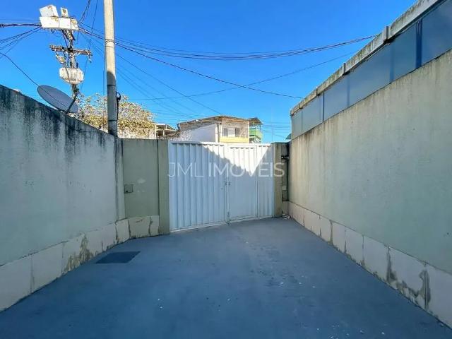 Casa / Sobrado para Venda em Duque de Caxias/RJ Jardim Primavera 2 Quartos