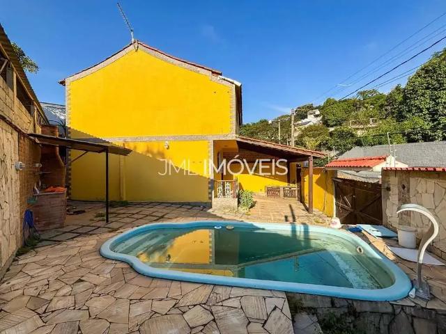 Casa / Sobrado para Venda em Duque de Caxias/RJ Jardim Primavera 2 Quartos