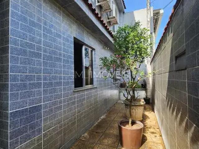 Casa / Sobrado para Venda em Duque de Caxias/RJ Jardim Primavera 2 Quartos