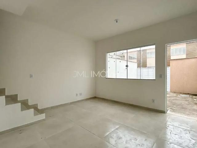 Casa / Sobrado para Venda em Duque de Caxias/RJ Jardim Primavera 2 Quartos