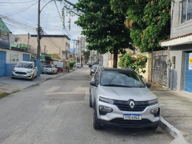 Casa / Sobrado para Venda em Duque de Caxias/RJ Jardim Primavera 3 Quartos