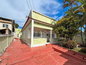 Casa / Sobrado para Venda em Duque de Caxias/RJ Jardim Primavera 6 Quartos