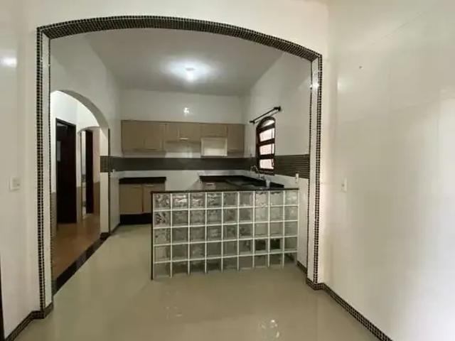 Casa / Sobrado para Venda em Duque de Caxias/RJ Mantiquira 3 Quartos