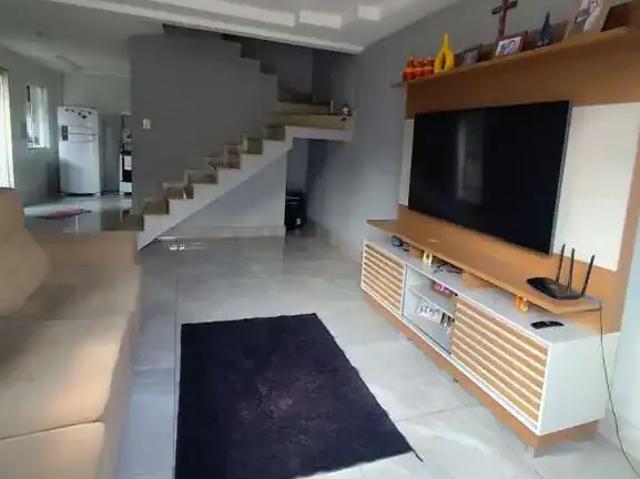 Casa / Sobrado para Venda em Duque de Caxias/RJ Parque A Equitativa 2 Quartos