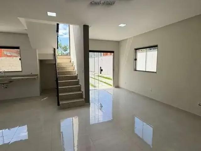 Casa / Sobrado para Venda em Duque de Caxias/RJ Parque A Equitativa 3 Quartos