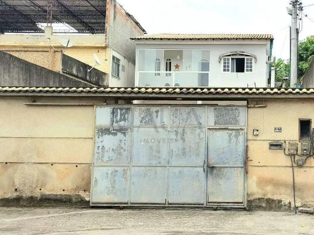 Casa / Sobrado para Venda em Duque de Caxias/RJ Parque Fluminense 6 Quartos