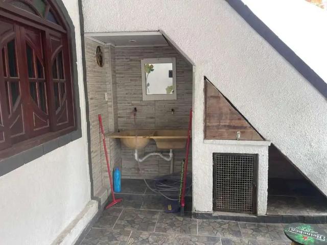 Casa / Sobrado para Venda em Duque de Caxias/RJ Parque Fluminense 1 Quartos