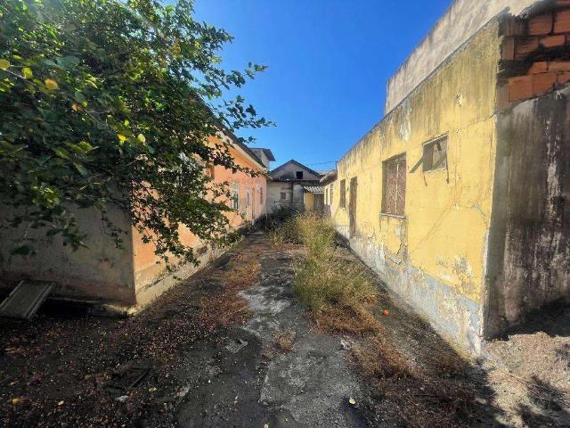 Casa / Sobrado para Venda em Duque de Caxias/RJ Parque Lafaiete 2 Quartos