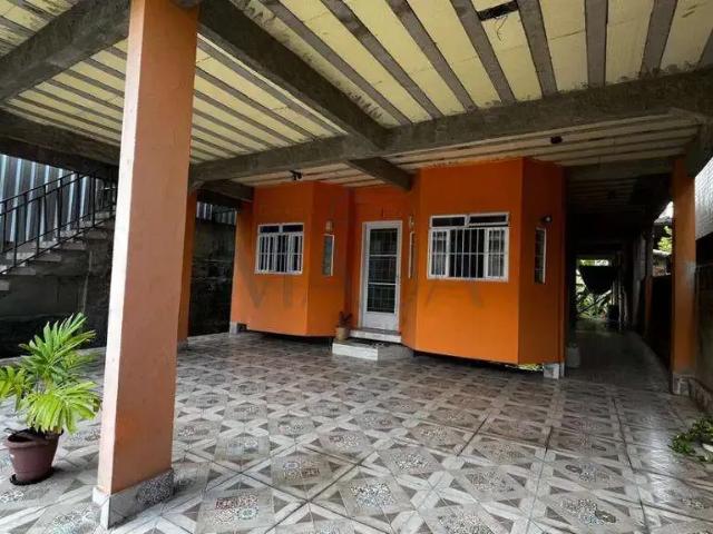 Casa / Sobrado para Venda em Duque de Caxias/RJ Parque Lafaiete 4 Quartos