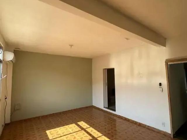 Casa / Sobrado para Venda em Duque de Caxias/RJ Parque Muísa